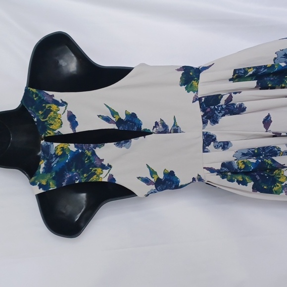 FREE PEOPLE Cloud Combo Floral Flutter By Pleated Mini Dress Size 2 Boho Summer - Picture 5 of 8